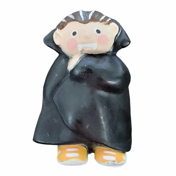 Fun World Jewelry - Vintage Brooch Dracula Halloween Costume Vampire Boy in Cape Fun World Pin Back